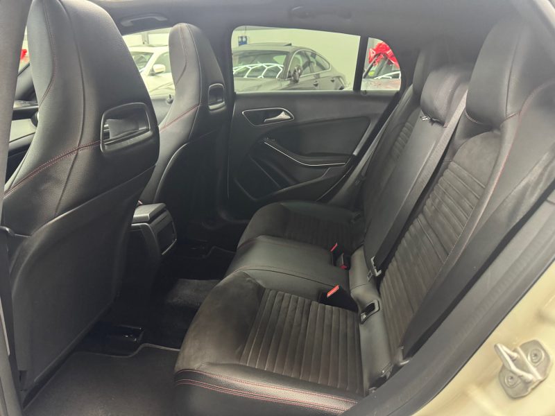 MERCEDES-BENZ CLA SHOOTING BRAKE 200 CDI 136ch FASCINATION SPORT AMG GARANTIE 12 MOIS 