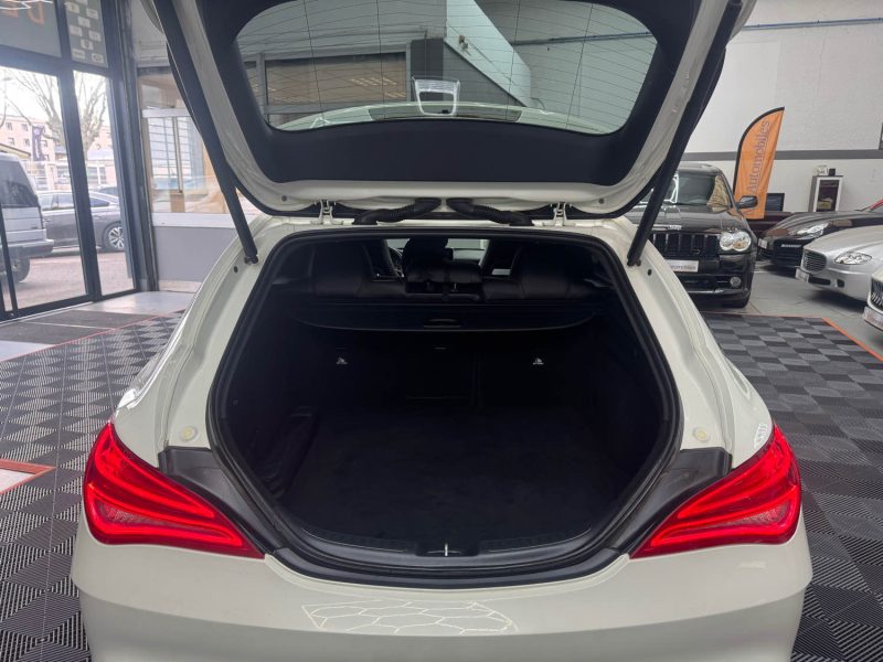 MERCEDES-BENZ CLA SHOOTING BRAKE 200 CDI 136ch FASCINATION SPORT AMG GARANTIE 12 MOIS 