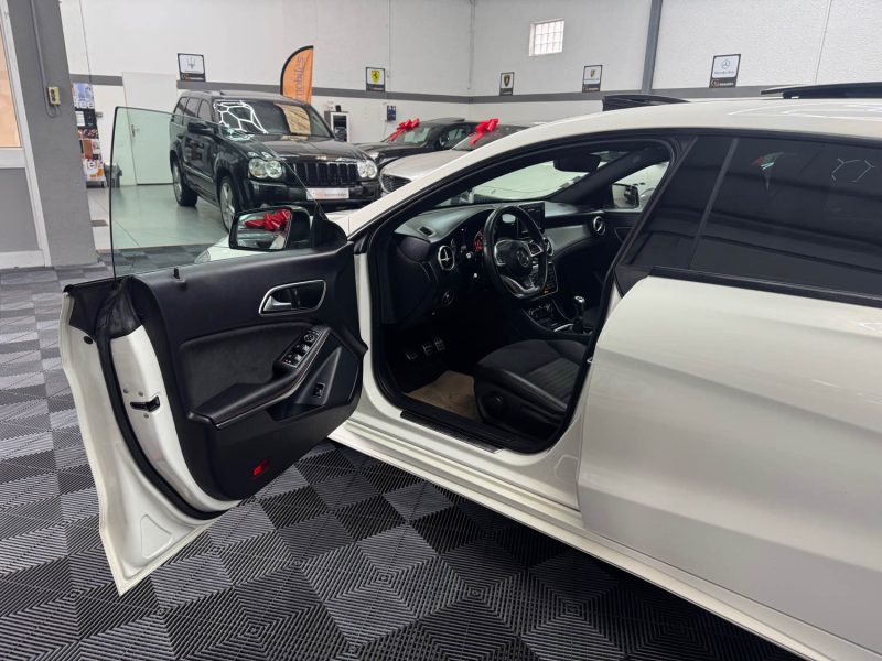 MERCEDES-BENZ CLA SHOOTING BRAKE 200 CDI 136ch FASCINATION SPORT AMG GARANTIE 12 MOIS 