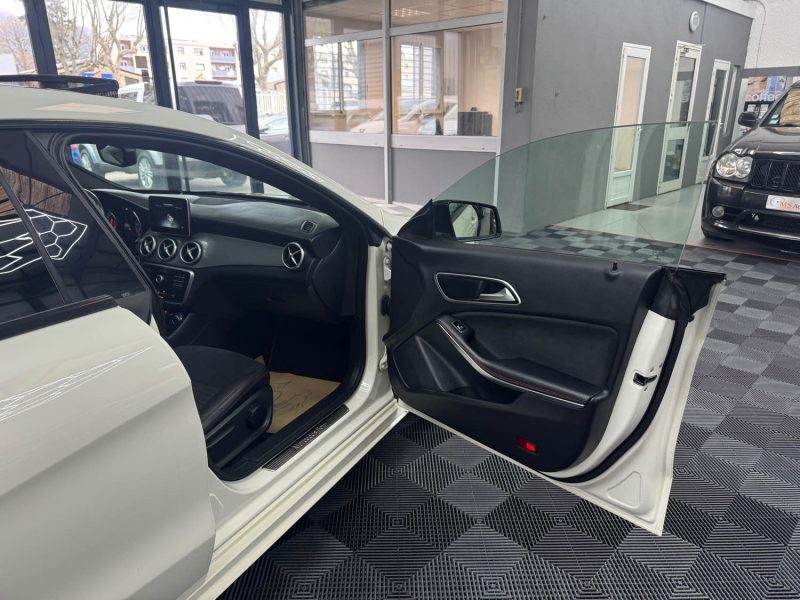 MERCEDES-BENZ CLA SHOOTING BRAKE 200 CDI 136ch FASCINATION SPORT AMG GARANTIE 12 MOIS 