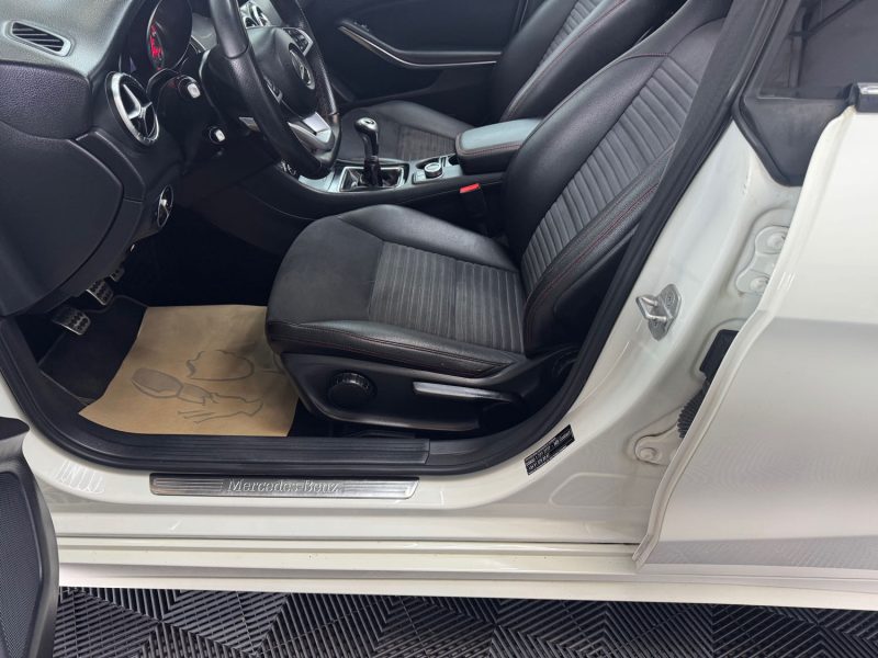 MERCEDES-BENZ CLA SHOOTING BRAKE 200 CDI 136ch FASCINATION SPORT AMG GARANTIE 12 MOIS 