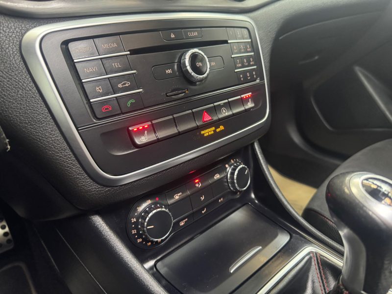 MERCEDES-BENZ CLA SHOOTING BRAKE 200 CDI 136ch FASCINATION SPORT AMG GARANTIE 24 MOIS 