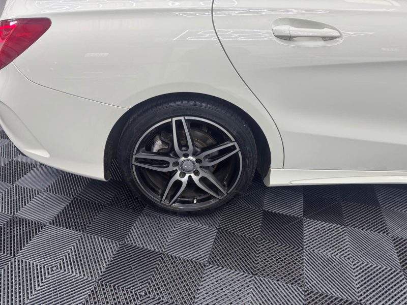 MERCEDES-BENZ CLA SHOOTING BRAKE 200 CDI 136ch FASCINATION SPORT AMG GARANTIE 12 MOIS 