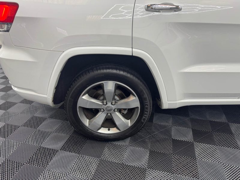 JEEP GRAND CHEROKE GARANTIE 24 MOIS 3.0 V6 CRD 250ch OVERLAND BVA8 FULL SUPER ETAT