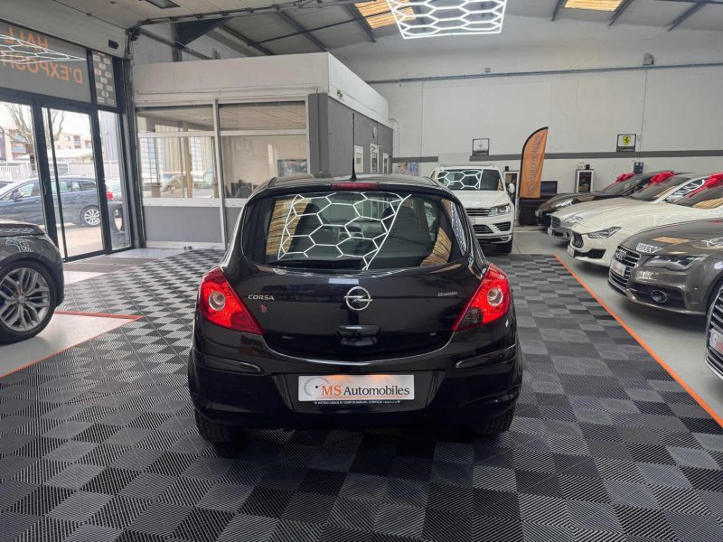 OPEL CORSA SEULEMENT 29000kms 1.2 TWINPORT 85ch EDITION 1ERE MAIN GARANTIE 12 MOIS HIST.COMPLET 🇨🇵