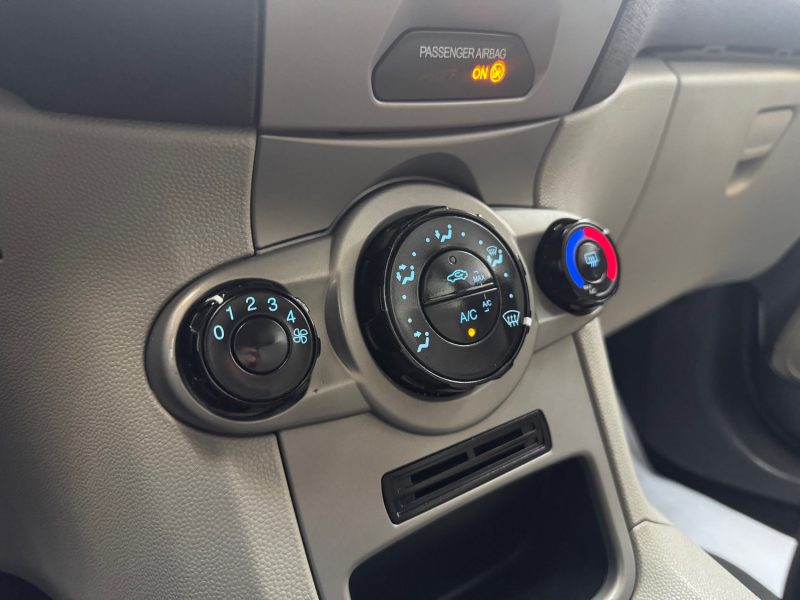 FORD FIESTA 25000KMS 1.6 TI VCT 105ch TREND BVA GARANTIE 12 MOIS HIST.COMPLET 🇨🇵 