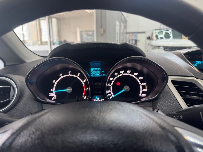 FORD FIESTA 25000KMS 1.6 TI VCT 105ch TREND BVA GARANTIE 12 MOIS HIST.COMPLET 🇨🇵 