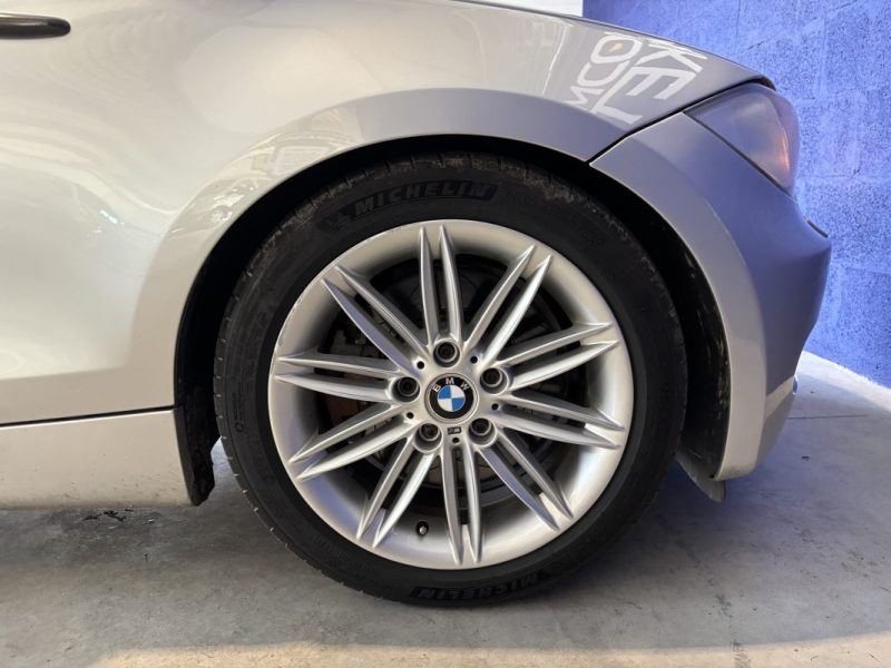BMW SERIE 1 130I PACK M 2008 3.0 265 CV / TOIT OUVRANT / REGULATEUR / CLIM BI-ZONE