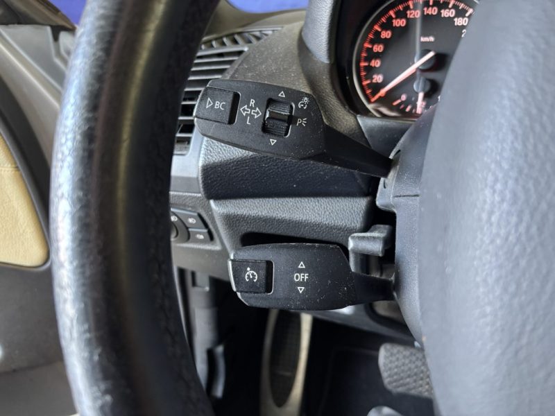 BMW SERIE 1 130I PACK M 2008 3.0 265 CV / TOIT OUVRANT / REGULATEUR / CLIM BI-ZONE