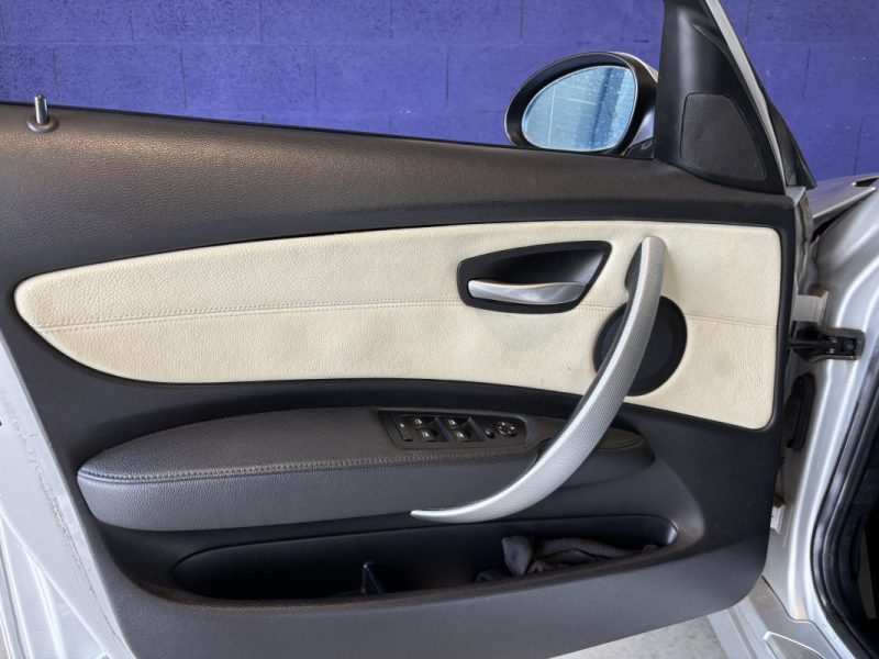 BMW SERIE 1 130I PACK M 2008 3.0 265 CV / TOIT OUVRANT / REGULATEUR / CLIM BI-ZONE