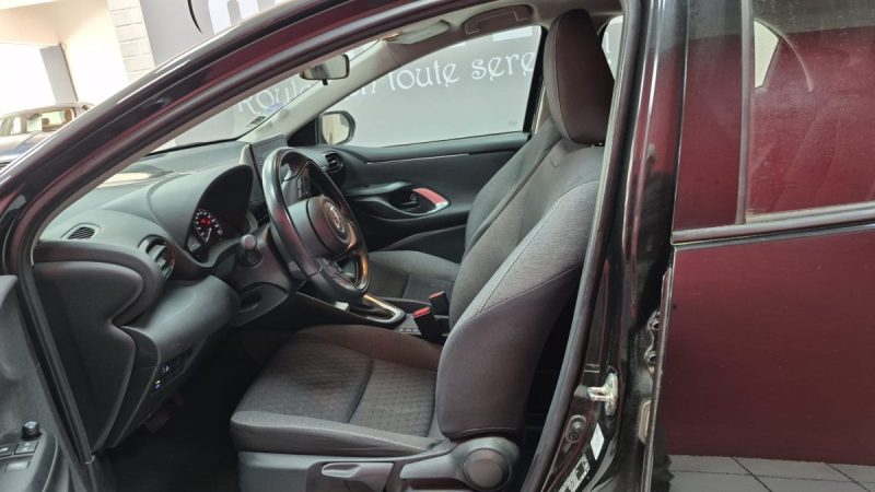 TOYOTA YARIS 3 HYBRIDE 116cv DYNAMIC/1 ERE MAIN/TVA RECUPERABLE