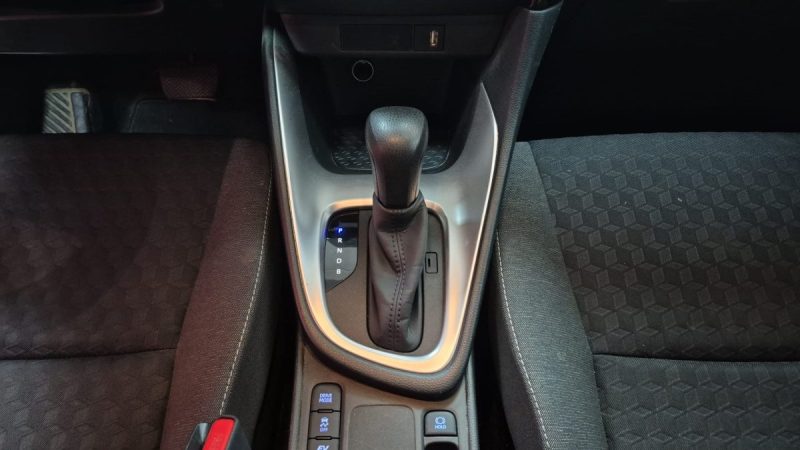 TOYOTA YARIS 3 HYBRIDE 116cv DYNAMIC/1 ERE MAIN/TVA RECUPERABLE