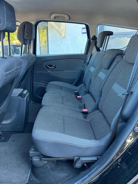RENAULT SCENIC III EDC 1.5 DCI 110CH 