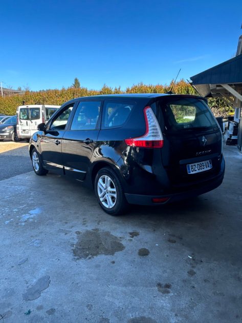 RENAULT SCENIC III EDC 1.5 DCI 110CH 