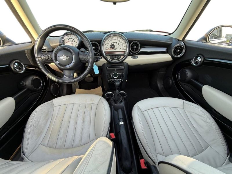 MINI COOPER 1.6i 122ch Boite Auto 