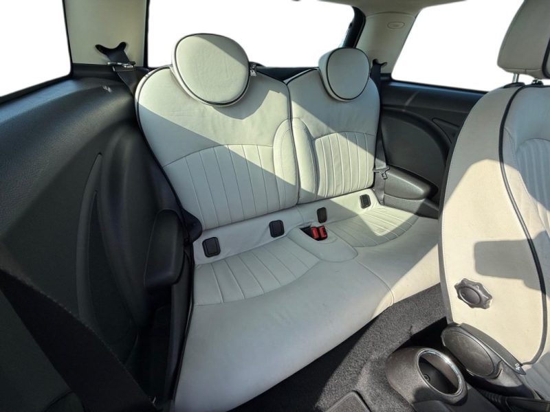 MINI COOPER 1.6i 122ch Boite Auto 