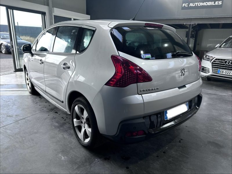 PEUGEOT 3008 1.6 HDI 16V 110 