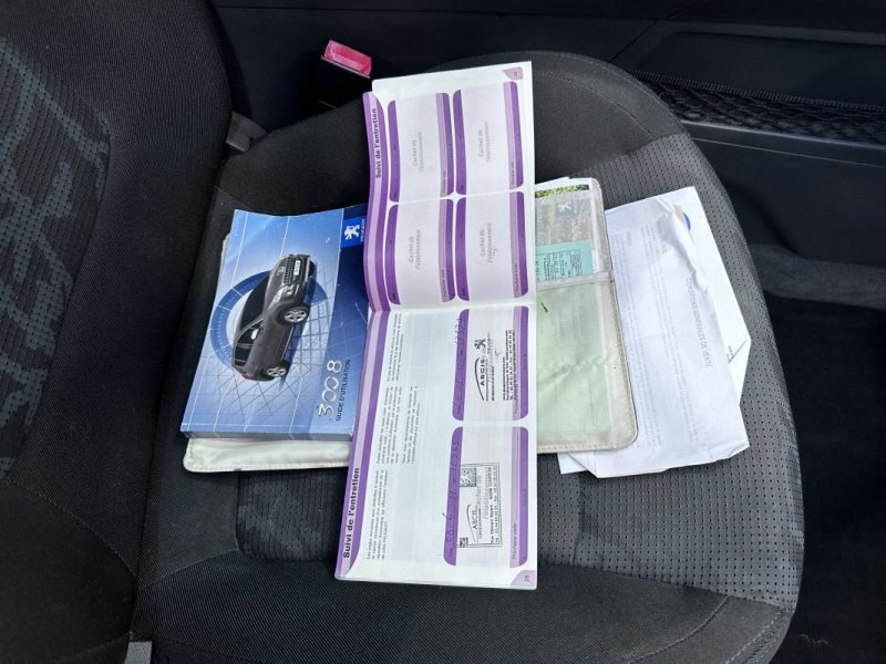 PEUGEOT 3008 1.6 HDI 16V 110 