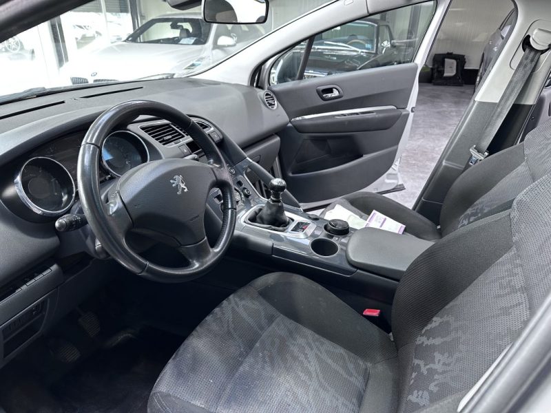 PEUGEOT 3008 1.6 HDI 16V 110 