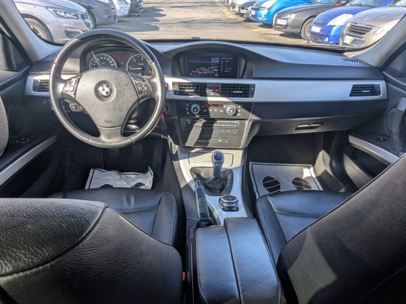 BMW  BMW 318D E91 136 CH 11 CH FISC  2008