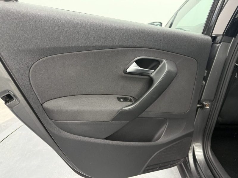 VOLKSWAGEN POLO 1.6 TDI 75 CV GARANTIE 12 MOIS