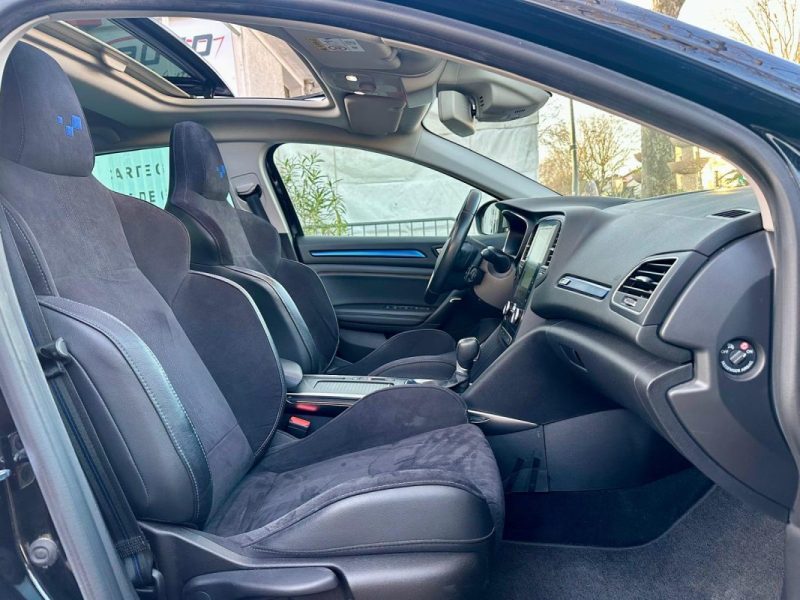 RENAULT MEGANE IV 1.7 BLUE DCI 150 GT-LINE EDC 