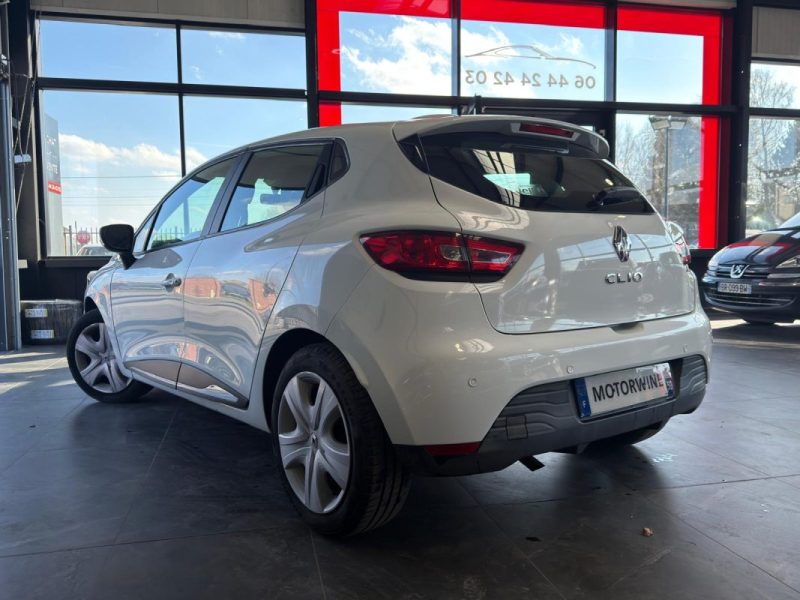 Renault Clio IV 1.2i 73ch 🚗 Suivi 📋 Radar 🔊 Reprise 🔄 Garantie 🛡️