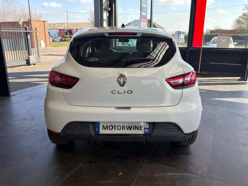 Renault Clio IV 1.2i 73ch 🚗 Suivi 📋 Radar 🔊 Reprise 🔄 Garantie 🛡️