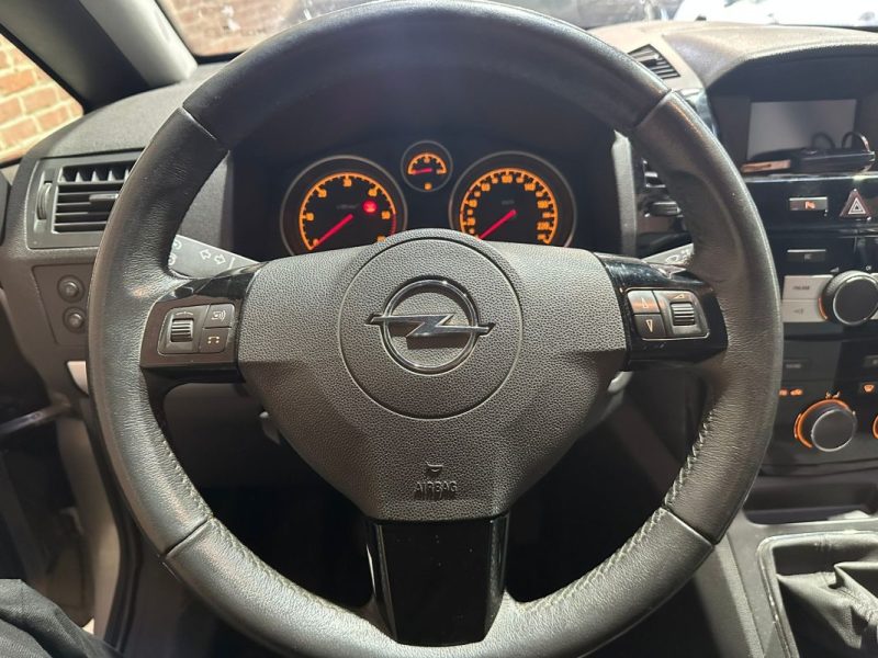 OPEL  ZAFIRA 1.7 CDTI 110 CV BASIS 2011