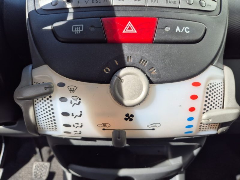 TOYOTA AYGO 1.0I VVT-I 2010