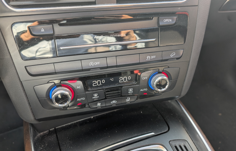 AUDI Q5 2.0 TDI 177CV QUATTRO AMBITION LUXE TOIT OUVRANT PANORAMIQUE  2013