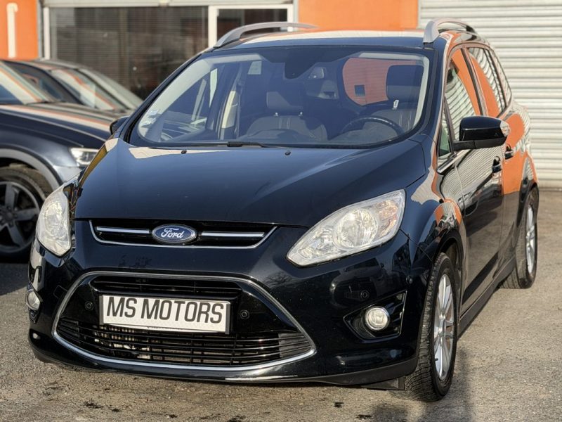FORD GRAND C MAX  1.6 TDCI 115 cv - GARANTIE 12 mois - TITANIUM 7 places