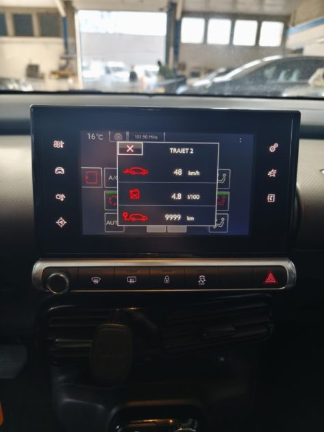 CITROEN C4 CACTUS, 1.6 BLUEHDI 100 Cv, BVA, 2 PLACES COMMERCIAL