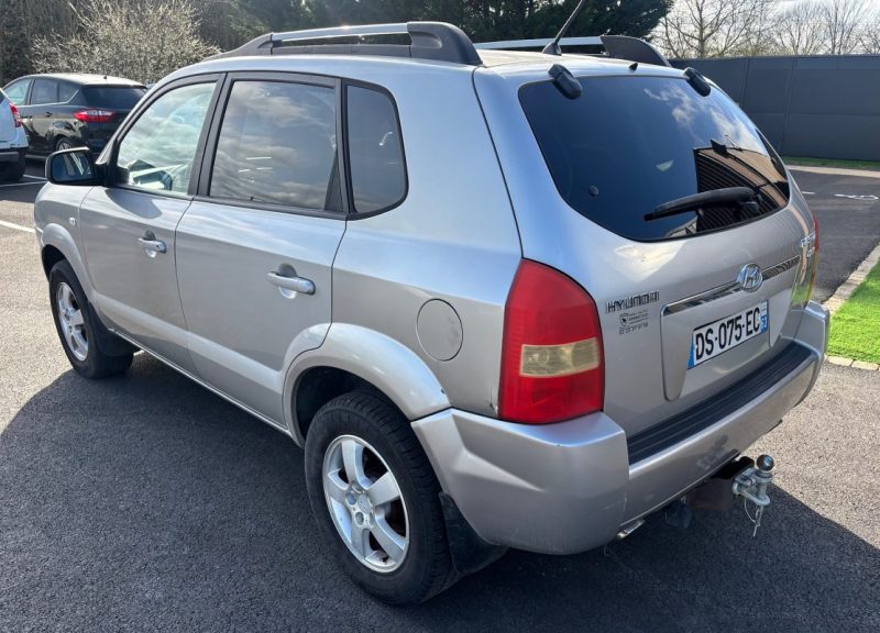 HYUNDAI TUCSON 2.0 CRDI 1991CM3 140CV  2007