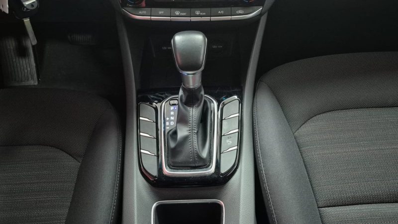 HYUNDAI IONIQ BERLINE HYBRIDE BUSINESS 141cv/1 ERE MAIN/TVA RECUPERABLE