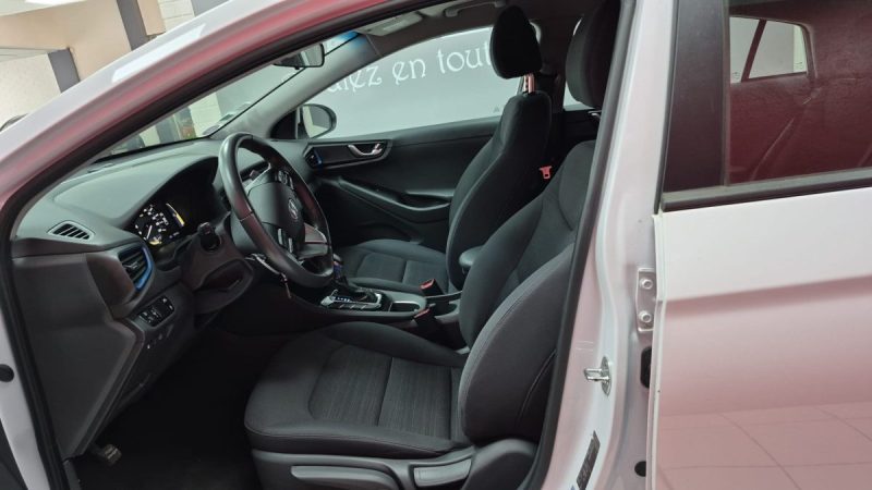 HYUNDAI IONIQ BERLINE HYBRIDE BUSINESS 141cv/1 ERE MAIN/TVA RECUPERABLE