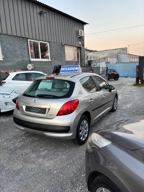 PEUGEOT 207 1.4E 16V EXECUTIVE GARANTIE 6 MOIS 