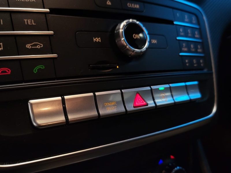 MERCEDES CLASSE A 180 D 109cv SENSATION 7G-DCT CARPLAY / CAMERA / DRIVE SELECT