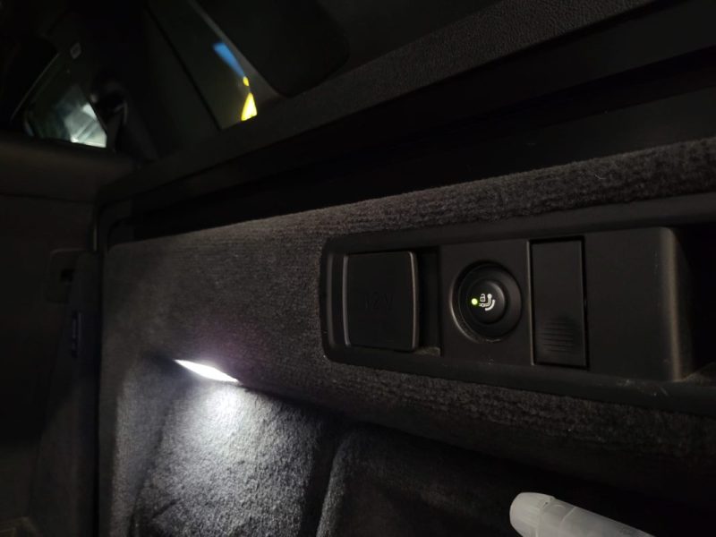 BMW X5 X-DRIVE M50D 400Cv TOIT OUVRANT / ATTELAGE / 360° / TÊTE HAUTE