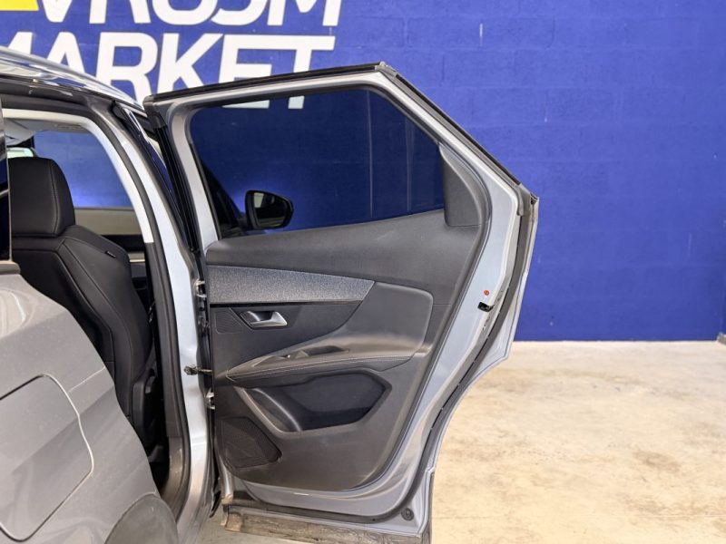 Peugeot 3008 - 1.2 L - COURROIE NEUVE - ENTRETIEN SUIVI - ALLURE - AUTOMATIQUE - 131 ch 