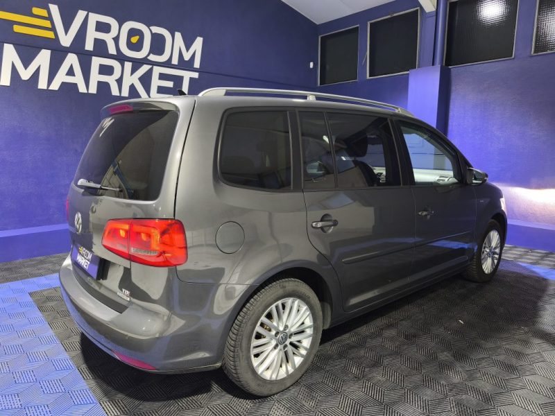 VOLKSWAGEN TOURAN 1.6 TDI 105CH FAP TRENDLINE SUIVIE ENTRETIEN DISTRI OK
