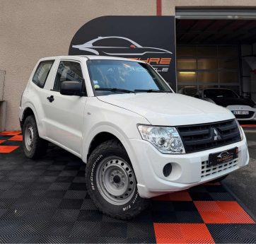 MITSUBISHI PAJERO COURT 3.2 200CH 4WD - 2PL