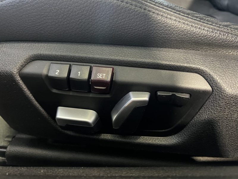 BMW SÉRIE 4 COUPÉ 420i LUXURY 184CH / TOIT OUVRANT / SUIVI ENTRETIEN COMPLET