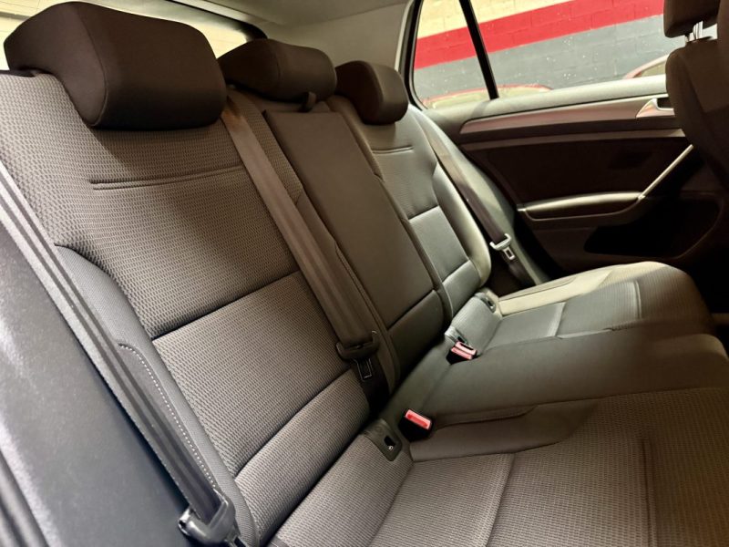 VOLKSWAGEN GOLF 1.6 TDI 115 IQ.DRIVE DSG 