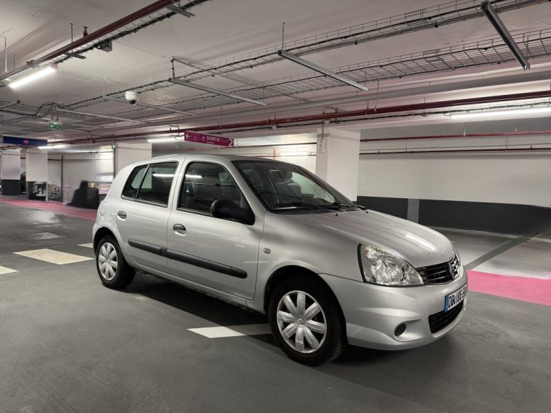 RENAULT CLIO CAMPUS AUTHENTIQUE 1.2 GPL 2010