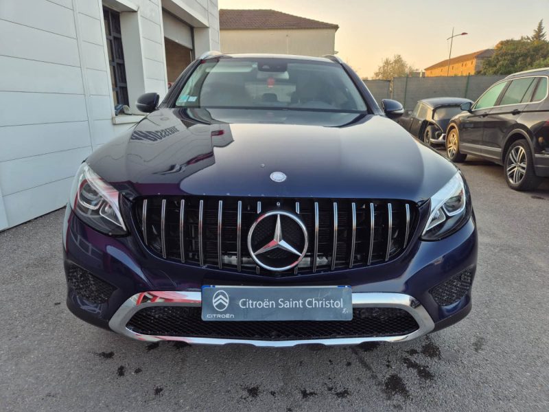 Mercedes GLC 250d 204 ch finition Fascination — le haut de gamme de la série.