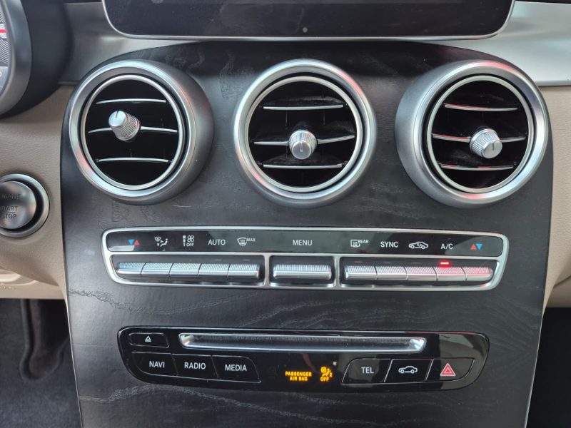 Mercedes GLC 250d 204 ch finition Fascination — le haut de gamme de la série.