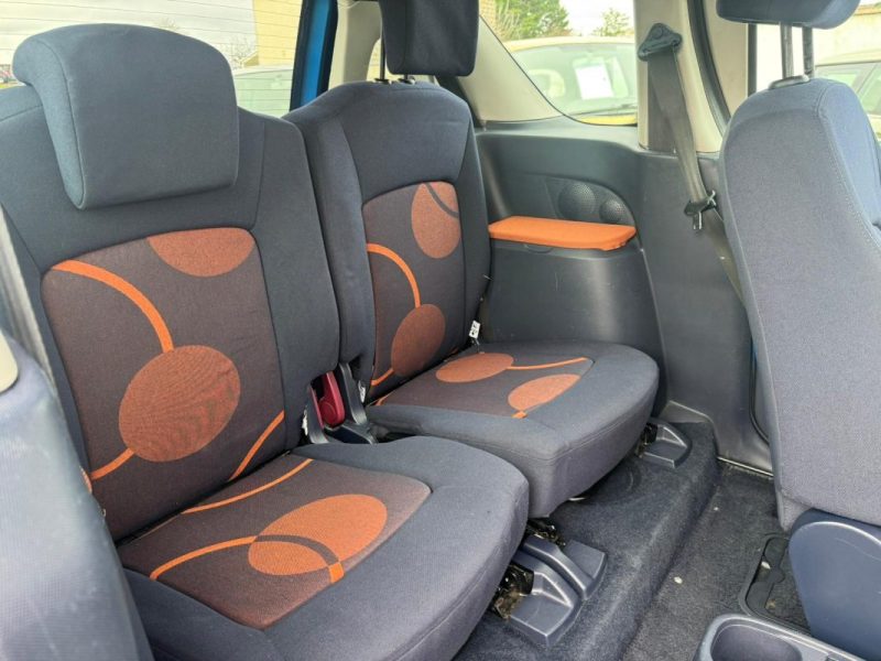 PEUGEOT 1007 STYLE 2006