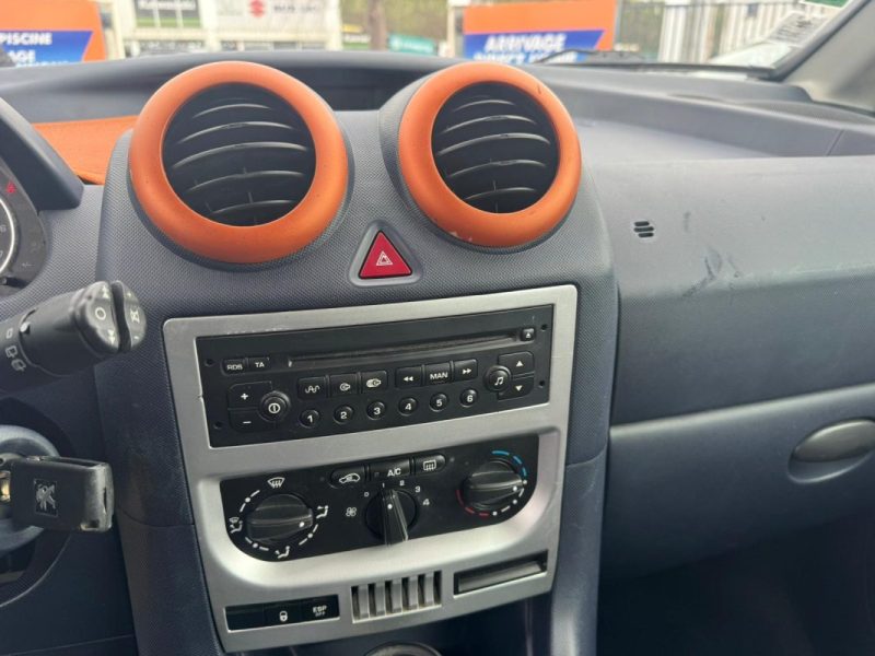 PEUGEOT 1007 STYLE 2006