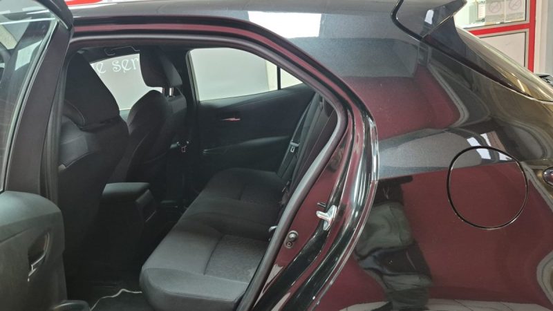 TOYOTA COROLLA BERLINE HYBRIDE 184cv DYNAMIC BUSINESS/1 ERE MAIN/TVA RECUPERABLE